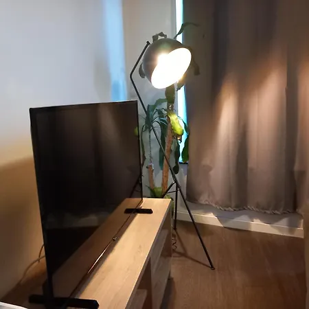 Charming Retreat 20alpha